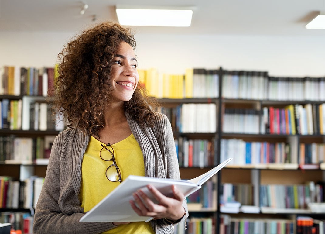teacher-in-library teacher-in-library